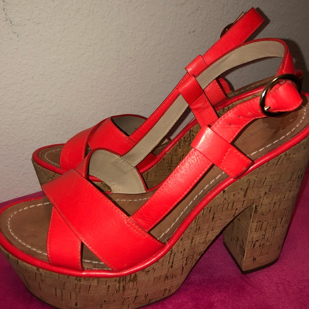 100% Authentic Diane Von Furstenberg Coral Wedges